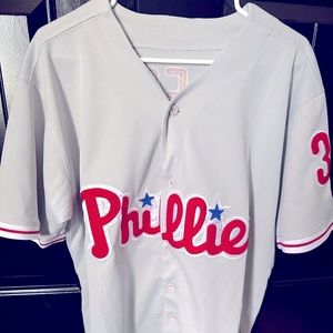 Phillies Majestic Cool Base Size 48 stitched Cliff Lee #33 jersey Grey Gray